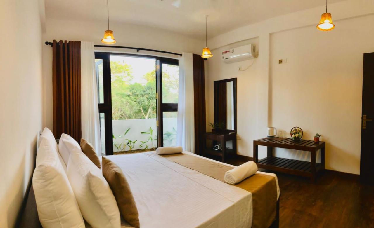 Finch Tangalle Exterior photo