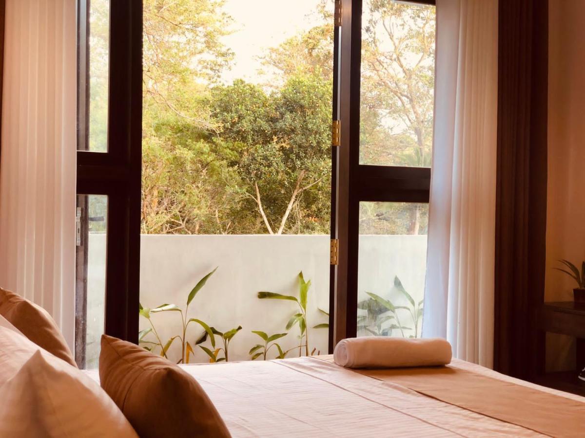 Finch Tangalle Exterior photo