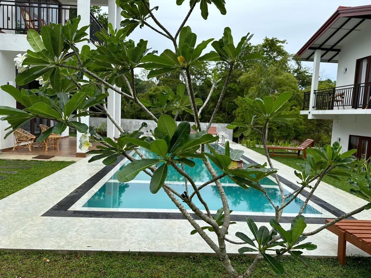 Finch Tangalle Exterior photo